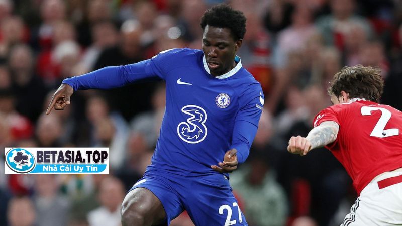 Sevilla quan tâm đến David Datro Fofana của Chelsea